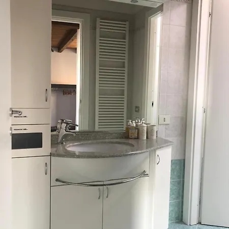 Attico By Marconi 11 Bed & Breakfast Besozzo